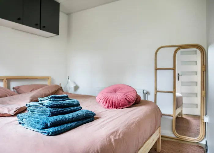 Cozy W Terrace In The Middle Of The Forest In Veluwe